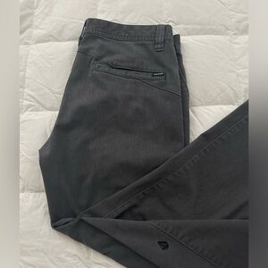 Volcom Frickin Modern Stretch Chino Pants - 33W/32L - Excellent Condition